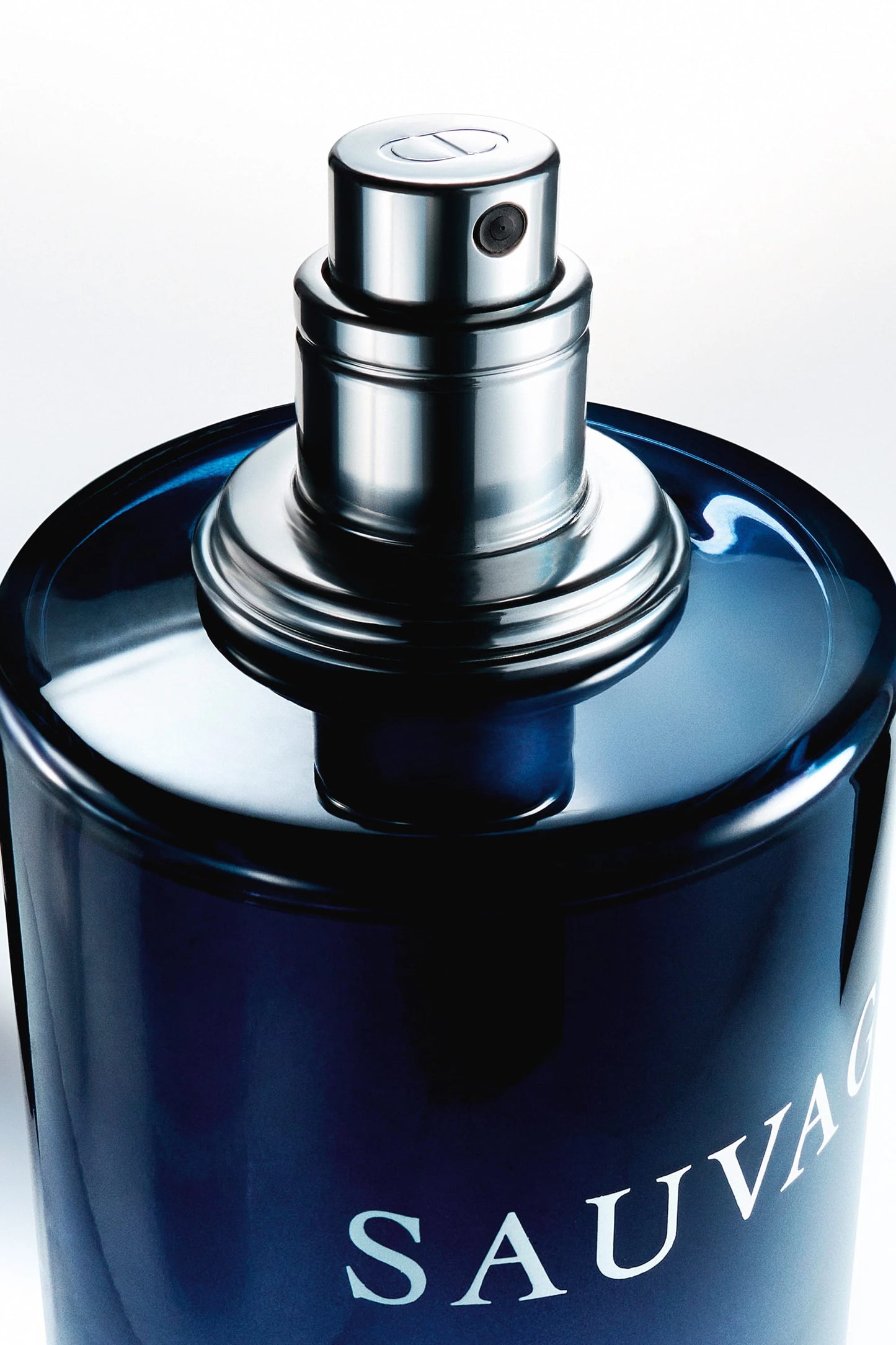 Dior Sauvage Eau de Parfum – Luxury Men’s Fragrance | Fresh & Spicy Long-Lasting Scent