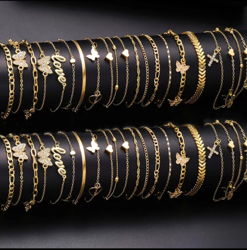 18 Pcs Bohemian Summer Beach Anklet Set for Women – Vintage Butterfly, Heart  Crystal Pendant Foot Bracelets