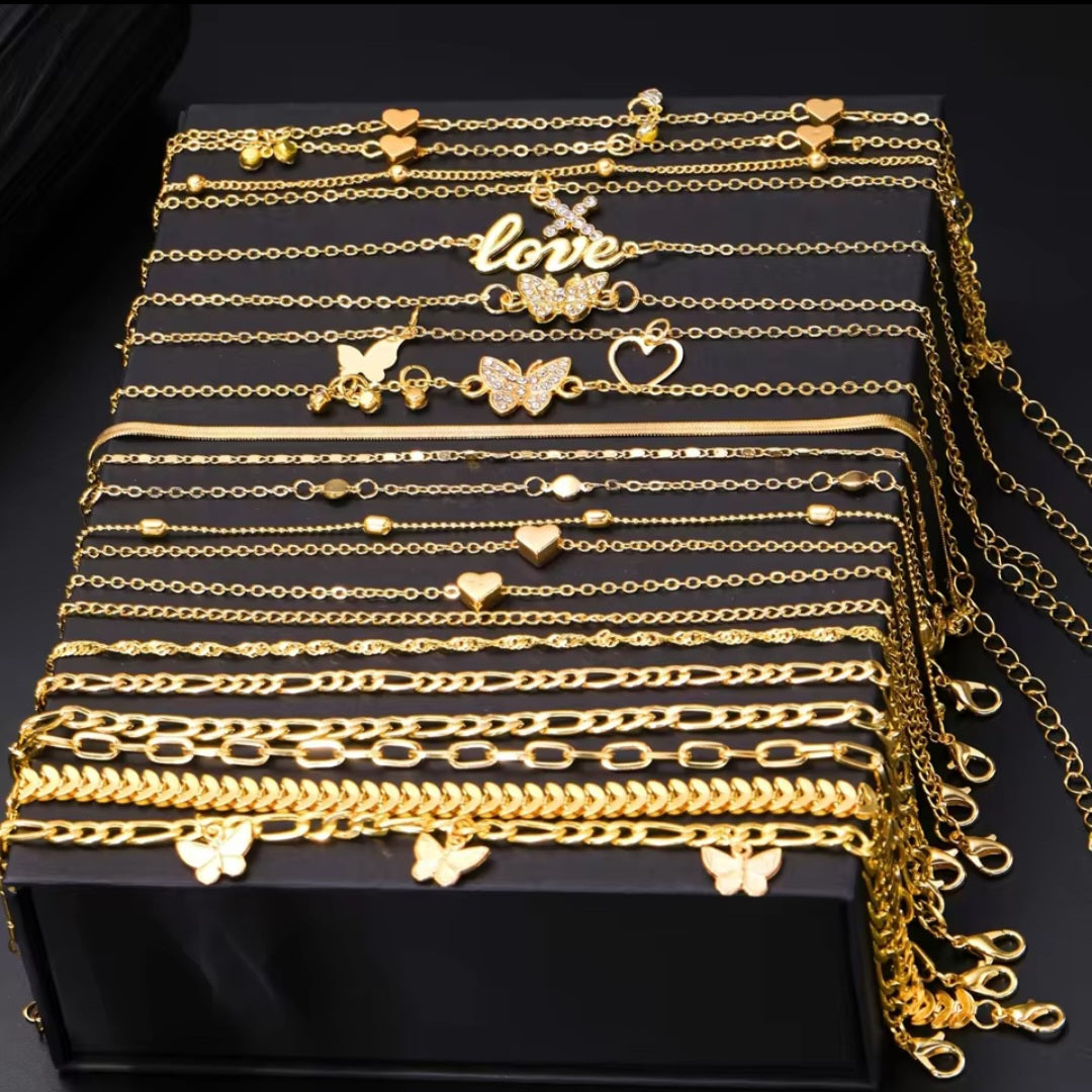 18 Pcs Bohemian Summer Beach Anklet Set for Women – Vintage Butterfly, Heart  Crystal Pendant Foot Bracelets